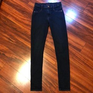 James jeans-Twiggy Dancer Skinny High rise 27 EUC